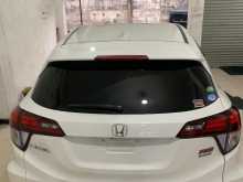 https://riyasewana.com/uploads/honda-ru3-vezel-2017-48332512853.jpg