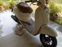 https://riyasewana.com/uploads/honda-scoopy-202315164313.jpg