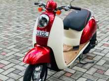 https://riyasewana.com/uploads/honda-scoopy-262113194061.jpg