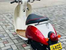 https://riyasewana.com/uploads/honda-scoopy-301350024483.jpg