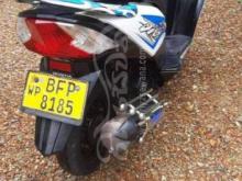 https://riyasewana.com/uploads/honda-scooter-dio-231110521342216.jpg