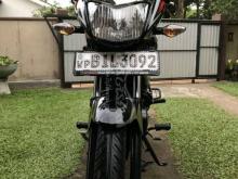 https://riyasewana.com/uploads/honda-shine-278374563658.jpg