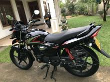 https://riyasewana.com/uploads/honda-shine-27837466766.jpg