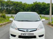 Honda FIT Shuttle 2013 Car