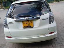 Honda FIT Shuttle 2013 Car