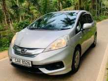 Honda FIT Shuttle 2013 Car