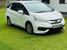 Honda FIT Shuttle 2012 Car