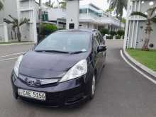 Honda FIT Shuttle 2013 Car