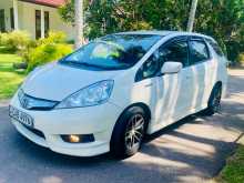 Honda FIT Shuttle 2012 Car