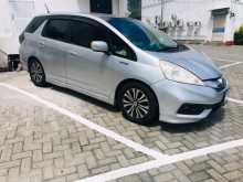 Honda FIT Shuttle 2013 Car