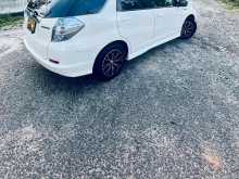 Honda FIT Shuttle 2013 Car