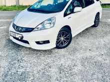 Honda FIT Shuttle 2013 Car