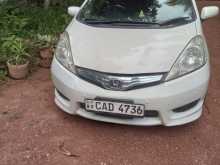 Honda FIT Shuttle 2013 Car