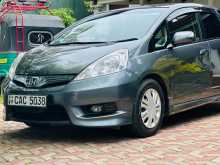 Honda FIT Shuttle 2013 Car