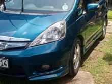 Honda FIT Shuttle 2014 Car