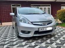 Honda FIT Shuttle 2011 Car