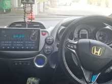 https://riyasewana.com/uploads/honda-shuttle-gp2-111018364473.jpg