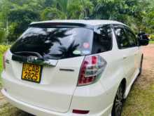https://riyasewana.com/uploads/honda-shuttle-navi-2014-2013411112953.jpg