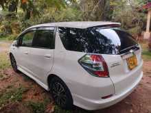 Honda Shuttle Navi Primeam 2013 Car