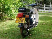 https://riyasewana.com/uploads/honda-super-cub-101218246364.jpg