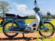 Honda Super Cub Custom 50 2006 Motorbike