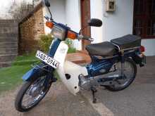 Honda Super Cub 90 2000 Motorbike