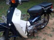 Honda Super Cub 90 2000 Motorbike