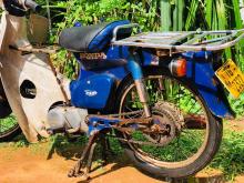 Honda Super Cub 2001 Motorbike