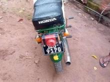 https://riyasewana.com/uploads/honda-super-cub-16113741494332.jpg