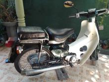 Honda Super Cub 2000 Motorbike