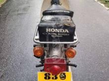 https://riyasewana.com/uploads/honda-super-cub-18183645698420.jpg