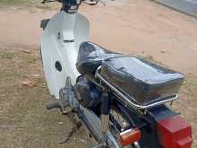 https://riyasewana.com/uploads/honda-super-cub-2015410613693.jpg