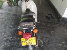 https://riyasewana.com/uploads/honda-super-cub-211531413753.jpg
