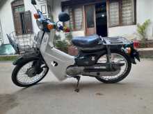 Honda Super Cub 2000 Motorbike