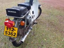 https://riyasewana.com/uploads/honda-super-cub-2164535138628.jpg