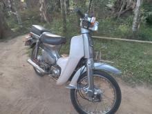 Honda Super Cub 2002 Motorbike