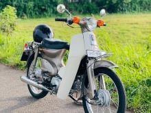 Honda Super Cub 1983 Motorbike