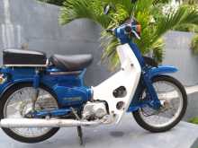 Honda Super Cub 50 2000 Motorbike