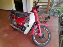 https://riyasewana.com/uploads/honda-super-cub-24549464353.jpg