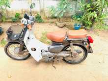 Honda Super Cub 90 2000 Motorbike