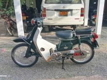 Honda Super Cub 2000 Motorbike