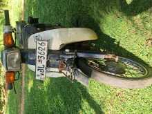 https://riyasewana.com/uploads/honda-super-cub-291605544462.jpg