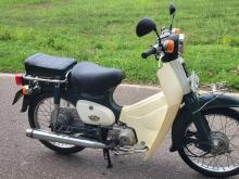 Honda Super Cub 50 2011 Motorbike