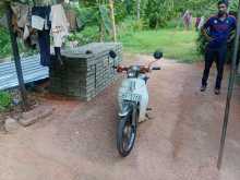 https://riyasewana.com/uploads/honda-super-cub-301305174473.jpg