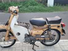 https://riyasewana.com/uploads/honda-super-cub-31950354051.jpg