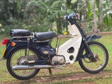 Honda Super Cub 50 2005 Motorbike