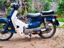 Honda Super Cub 2000 Motorbike
