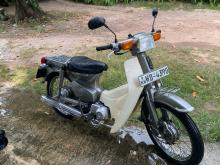 Honda Super Cub Custom 50 2010 Motorbike