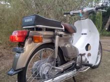 https://riyasewana.com/uploads/honda-super-cub-5728356625.jpg