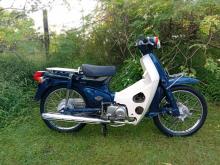 Honda Super Cub Japan 2022 Motorbike